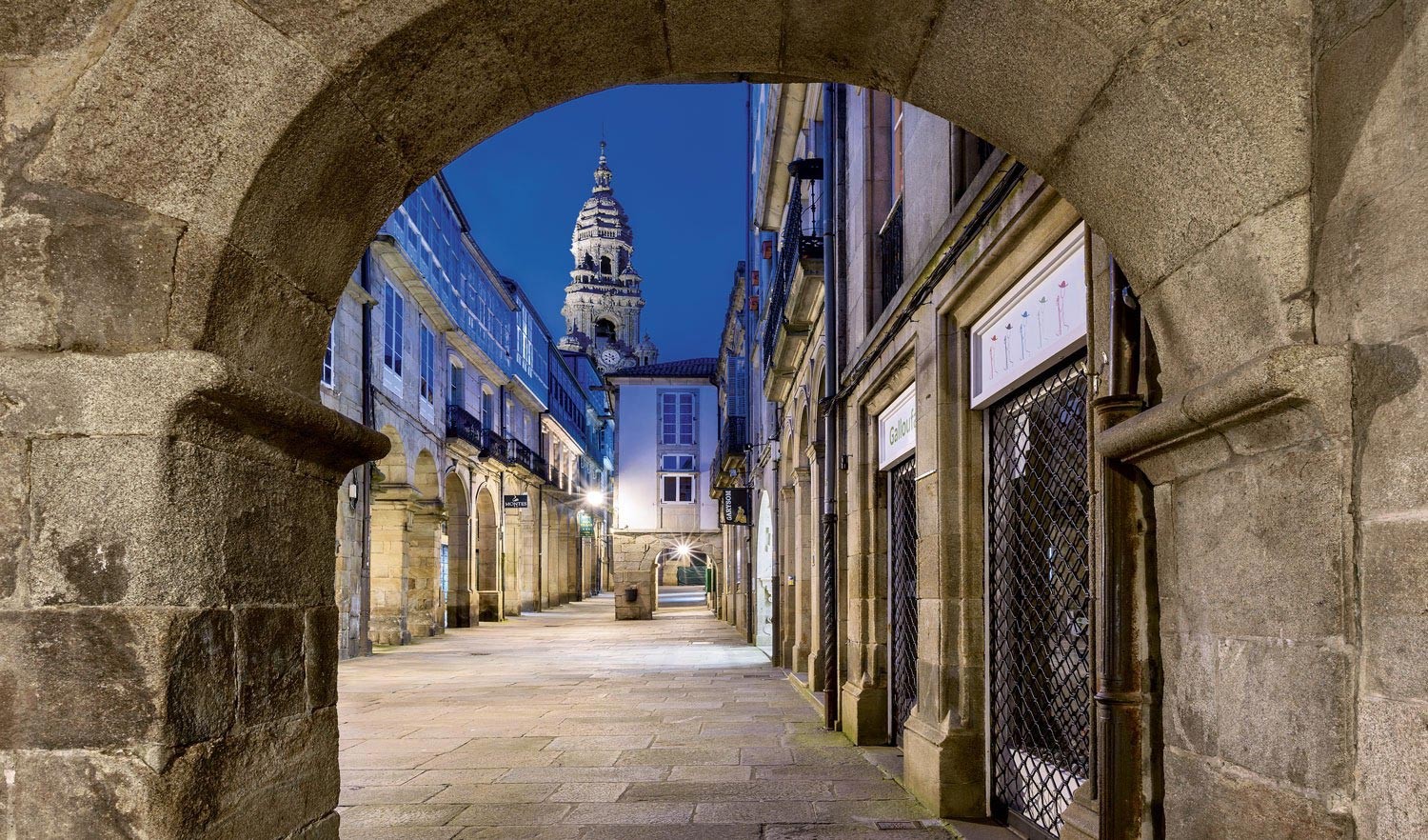 5 destinos para viajar en grupo por España: Santiago de Compostela